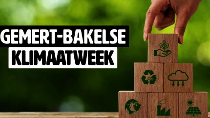 Foto van een hand die blokjes stapeltje met daarop groene symbolen voor duurzaamheid, recycling, vergroenen en nog 3 andere. Op de achtergrond wazige groene bosjes. Met logo Gemert-Bakelse Klimaatweek